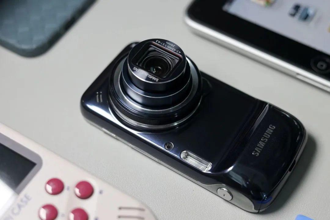 galaxy s4 zoom